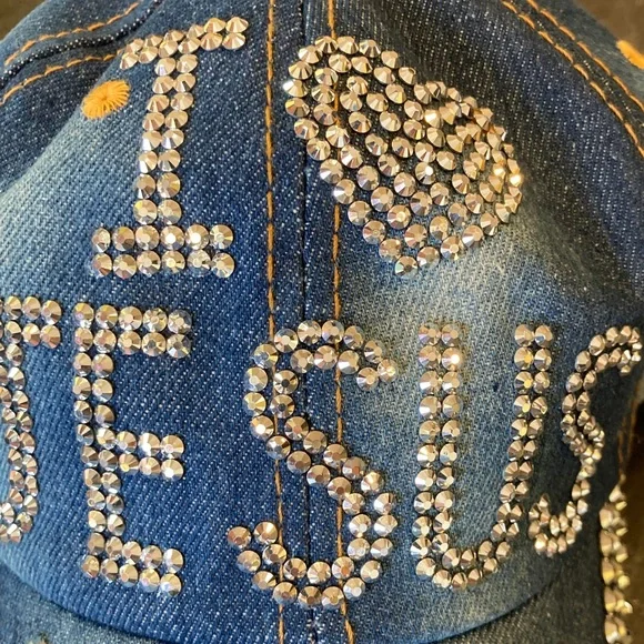 Women’s Madd Hatter rhinestone jean I Love Jesus ball cap - NWT - Picture 6 of 6